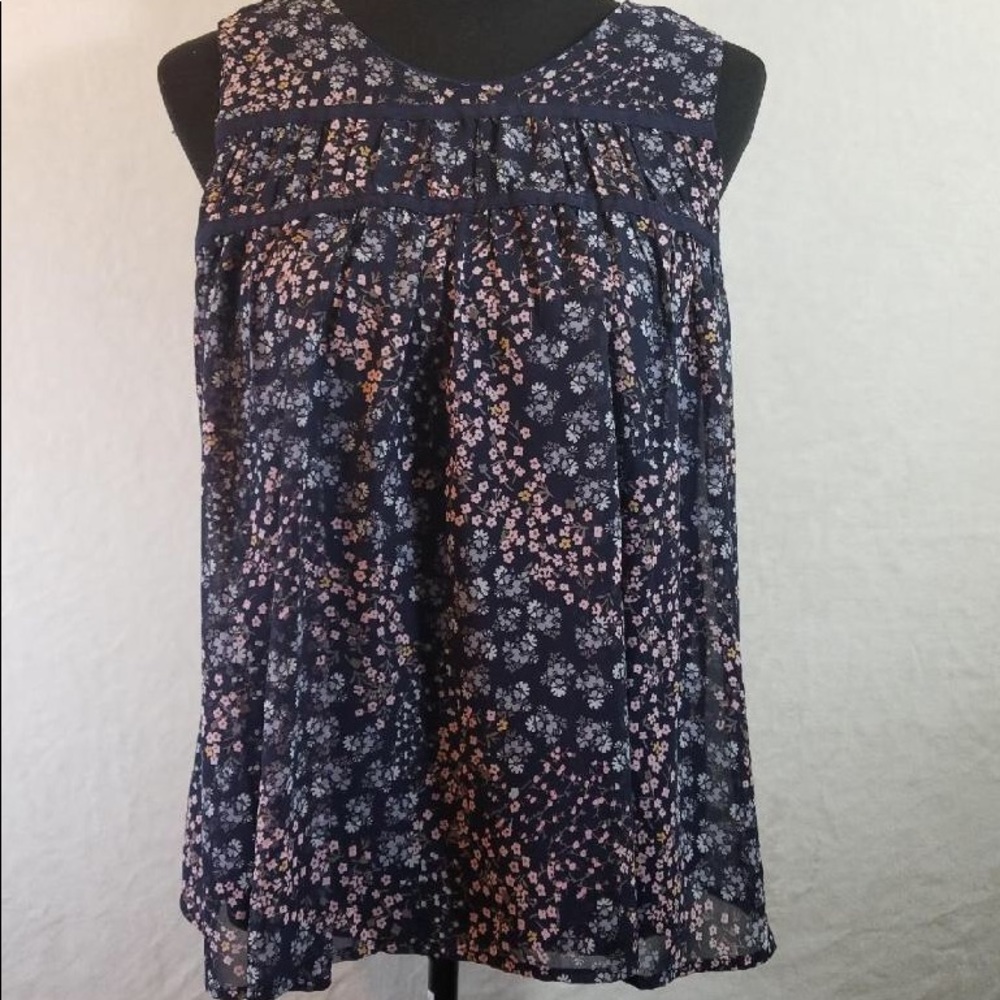 12THOMPSON women’s sleeveless shirt/top size M